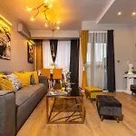 Apartament Apollo Close To Medical
